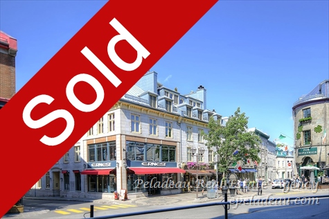 9 Rue de L'Hôtel-Dieu #500