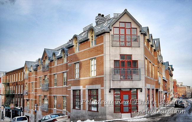 1102 Rue St-Vallier E. #101