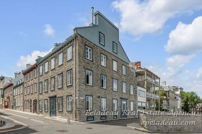 35 Rue des Remparts #3