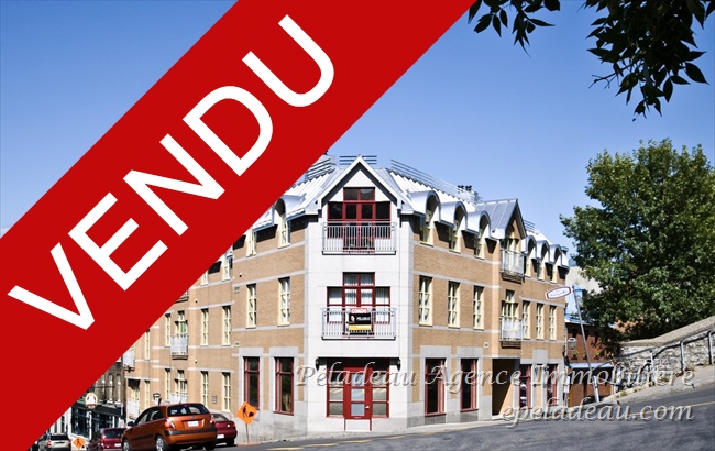 1102 Rue St-Vallier E. #102