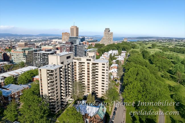 10 Rue de Bernières #804